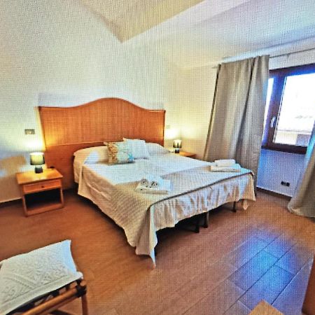 Le Camere Sul Porto Palau Exterior photo